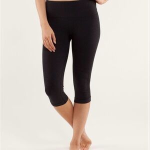 Lululemon In The Flow Crop